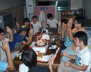 8월 생일축하 파뤼~~~